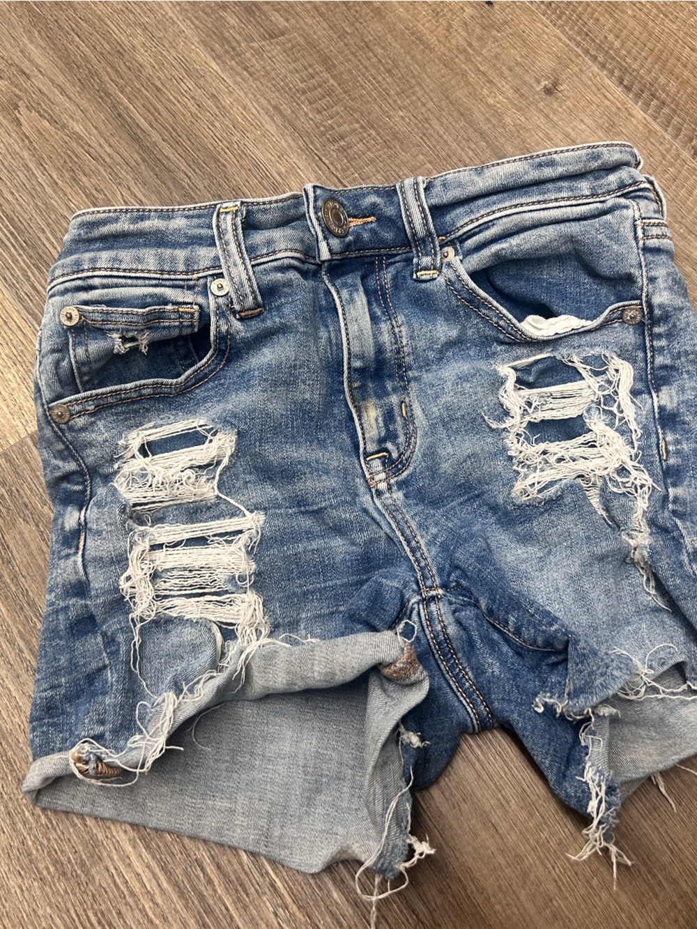 Girls American Eagle Outfitters Distressed Light Blue Shorts
